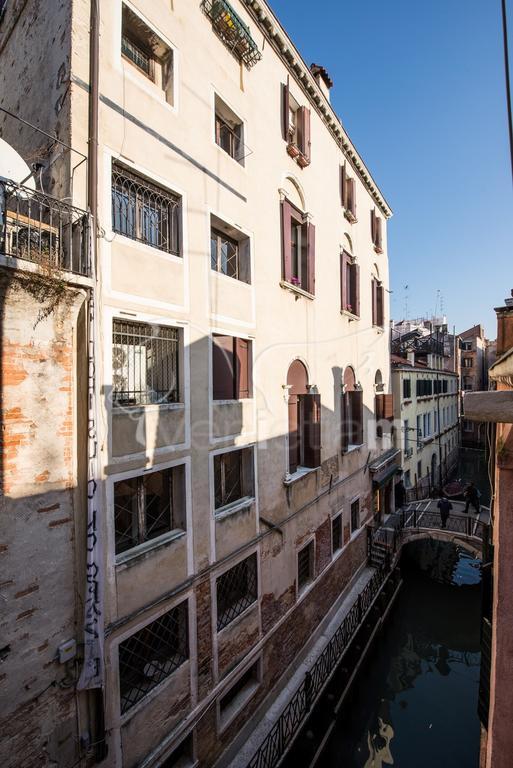 The Lion'S House Apt5 Венеция Экстерьер фото