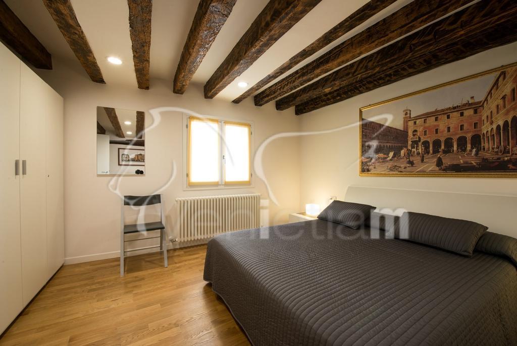 The Lion'S House Apt5 Венеция Экстерьер фото