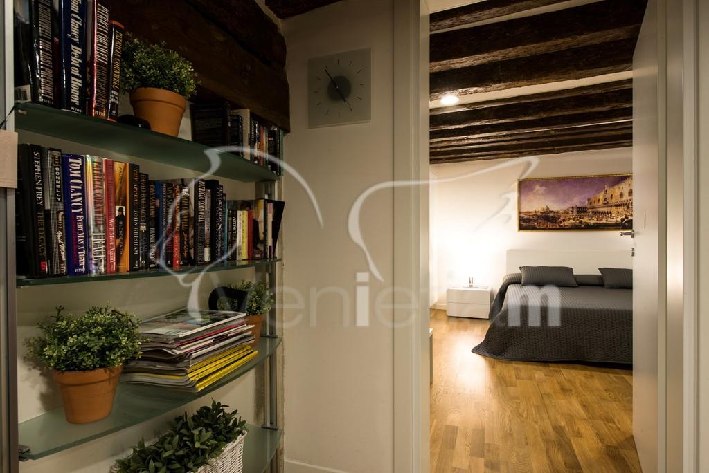 The Lion'S House Apt5 Венеция Экстерьер фото